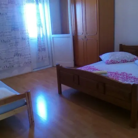 Apartment Nazor Dugi Rat